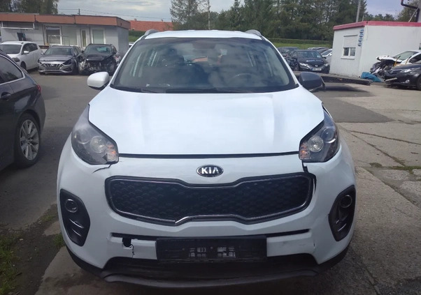 Kia Sportage cena 45000 przebieg: 224716, rok produkcji 2016 z Głogów Małopolski małe 137